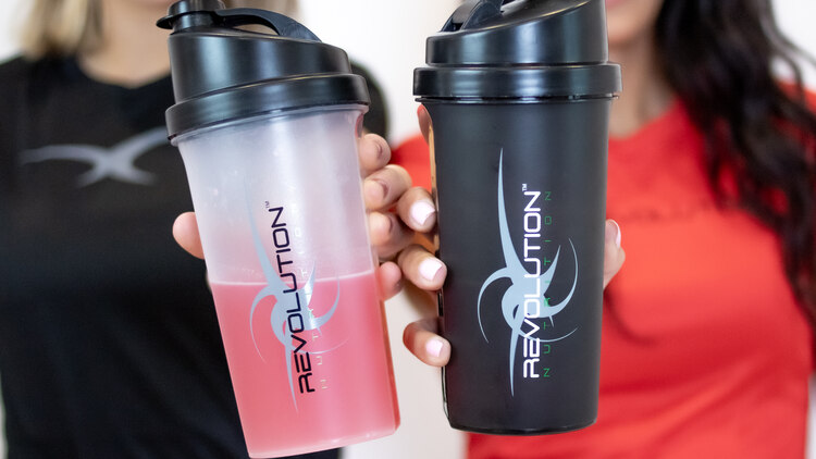 Juice Like Isolate Protein vs. Traditional Protein Powders: Which is ...